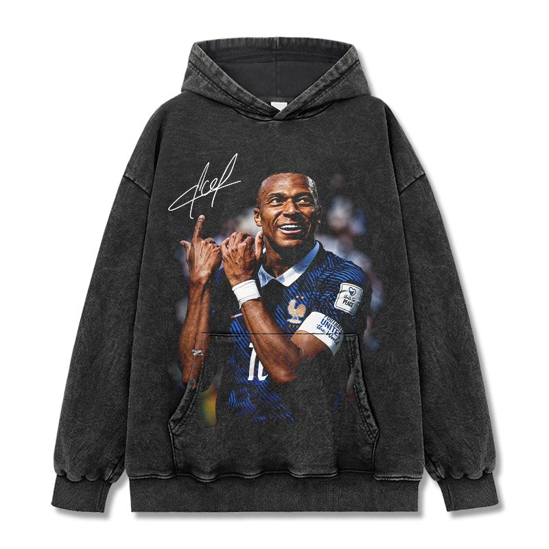 MBAPPÉ VINTAGE HOODIE – שחור שטוף