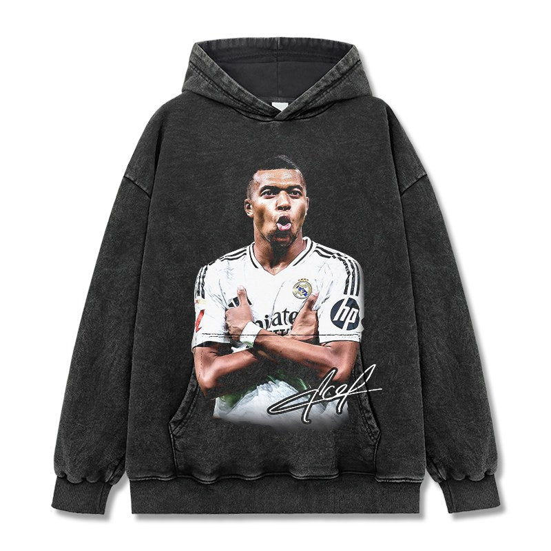 MBAPPÉ VINTAGE HOODIE – שחור שטוף