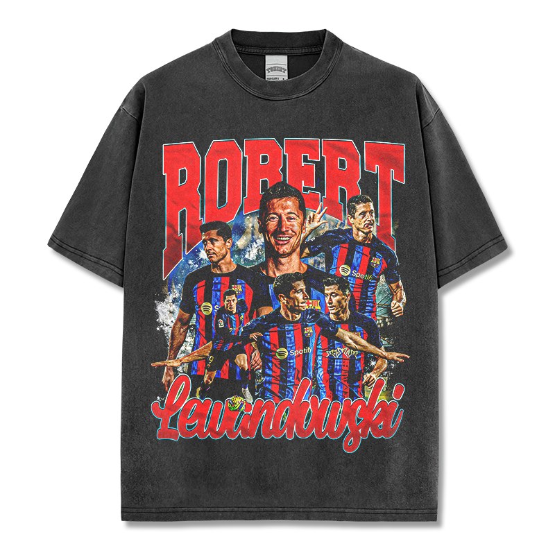ROBERT LEWANDOWSKI VINTAGE TEE · NIGHT GAME